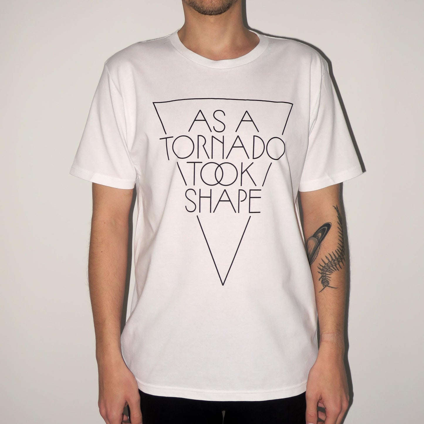 ts043_dillon_tornado_1