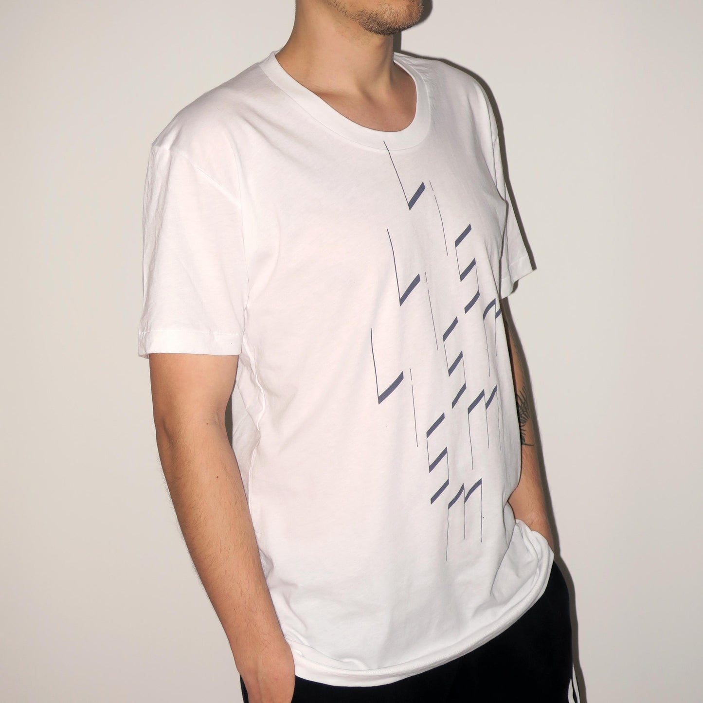 ts050_ellen_allien_lism_white_3