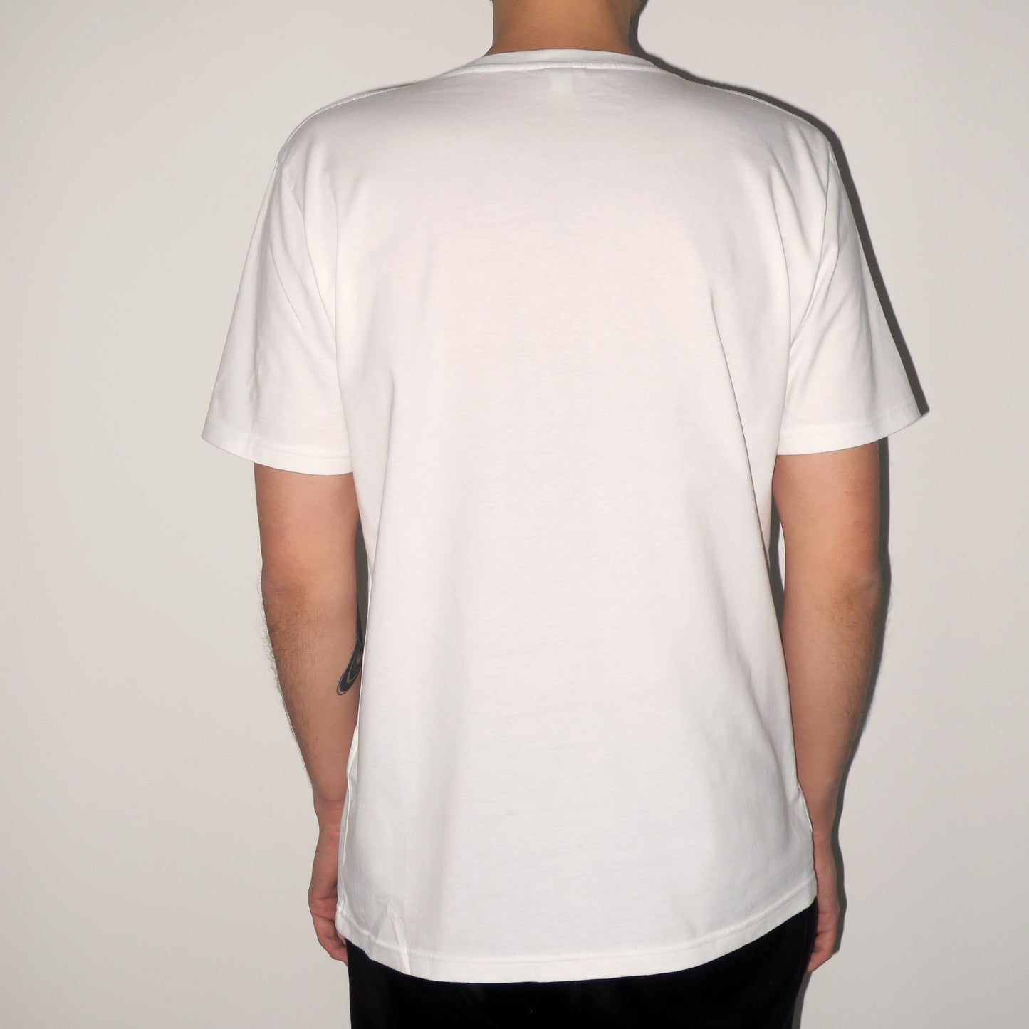 ts050_ellen_allien_lism_white_4